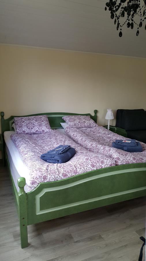 Joastorps Bed & Breakfast Ullared Exterior photo